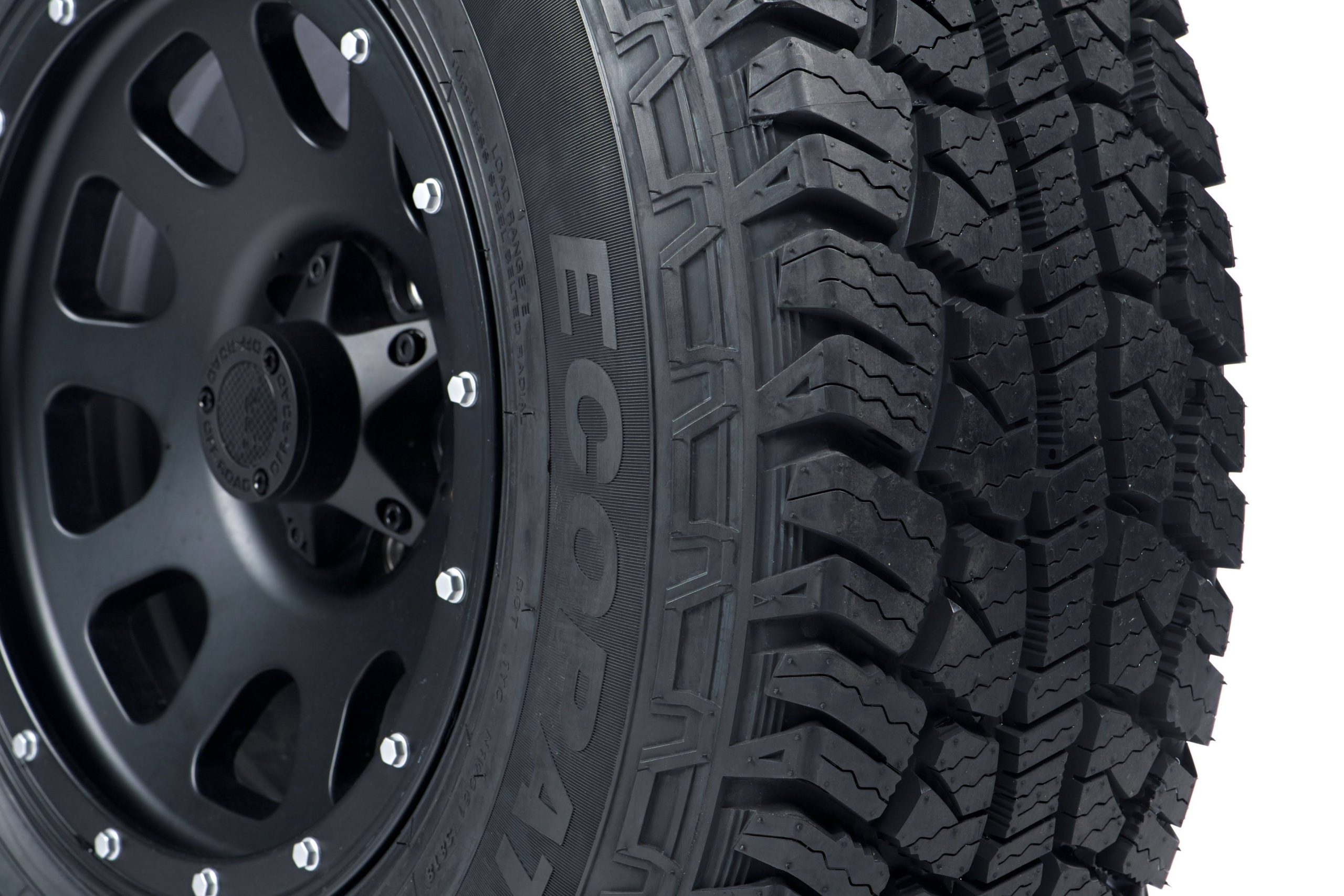 Travelstar Ecopath A/T All-Terrain Tire – 235/70R16 106T - Image 3