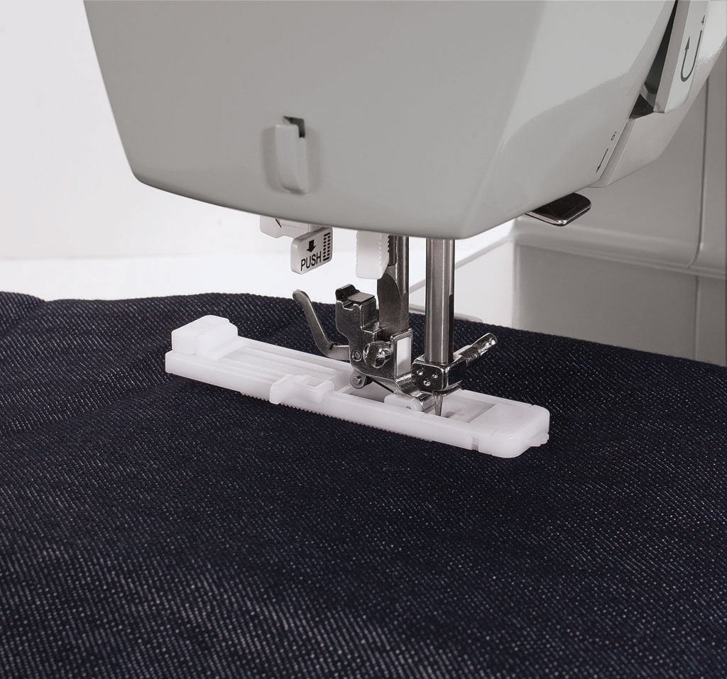 SINGER Heavy Duty 4423 Sewing Machine - Image 5