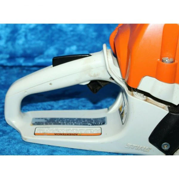 2025 STIHL MS271 Farm Boss Chainsaw C 50.2 Cc, 2.6 KW - Image 3