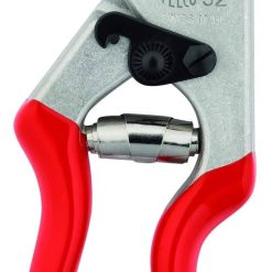 Felco 32 Pruning Shears Anvil Red Hardware/Electronic