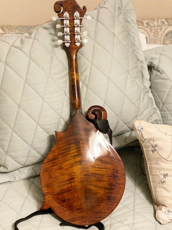 Eastman Mandolin MD515 Used Excellent Condition With Hard Case - Image 3
