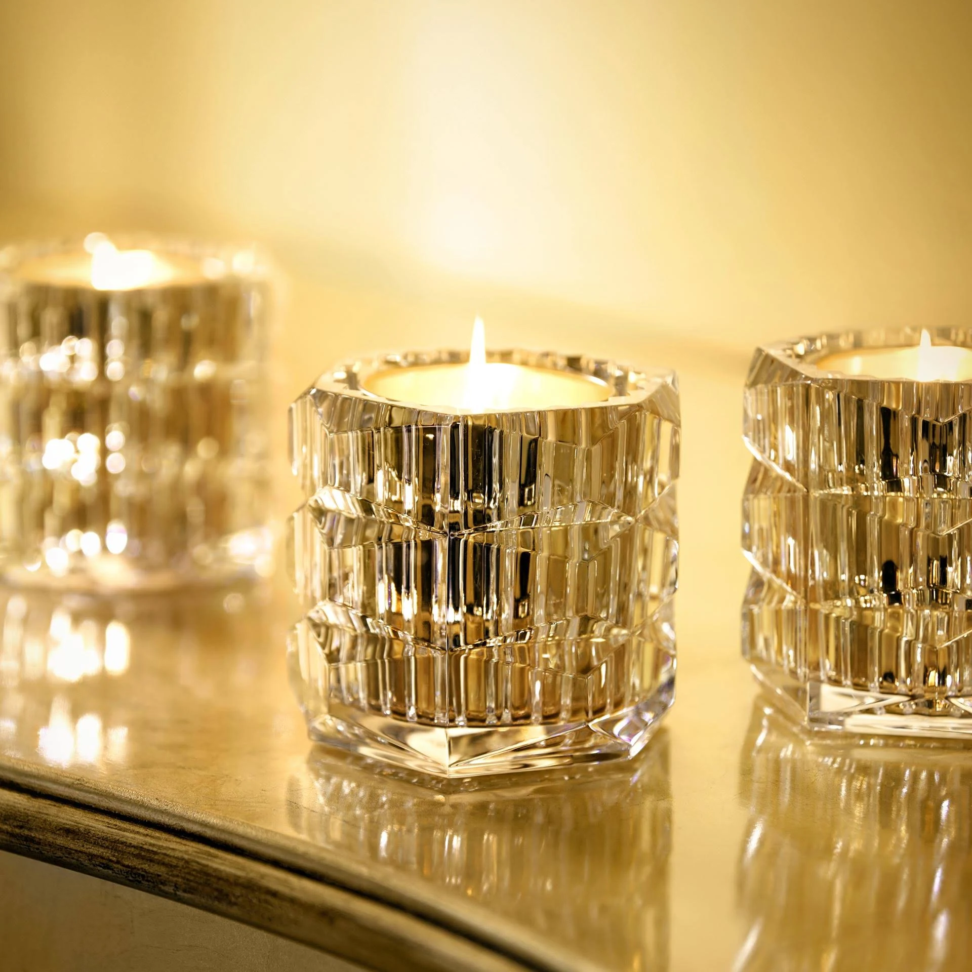 Baccarat Heritage Rouge 540 Candle - Image 4